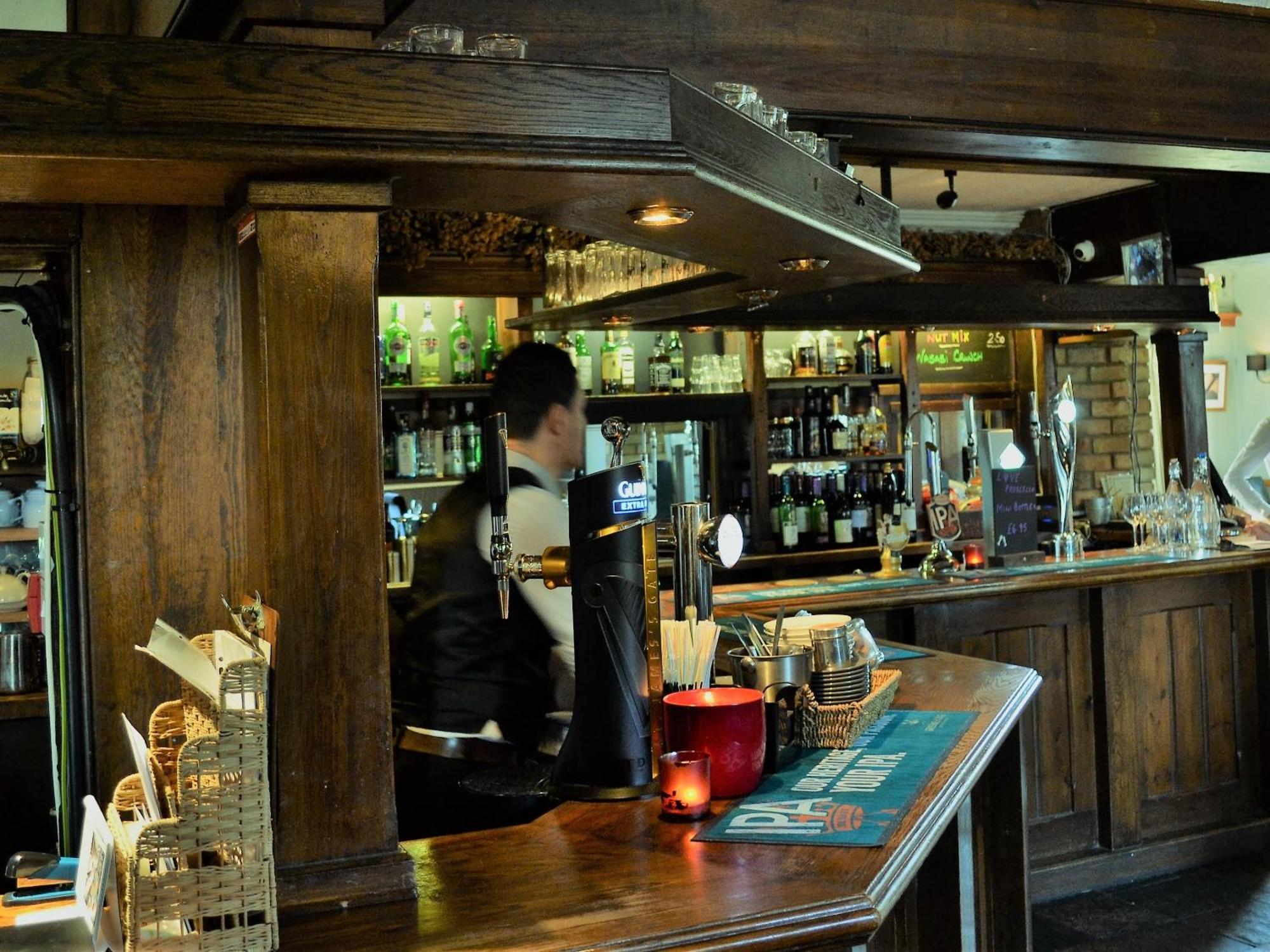 The White Hart Country Inn Fulbourn Eksteriør billede