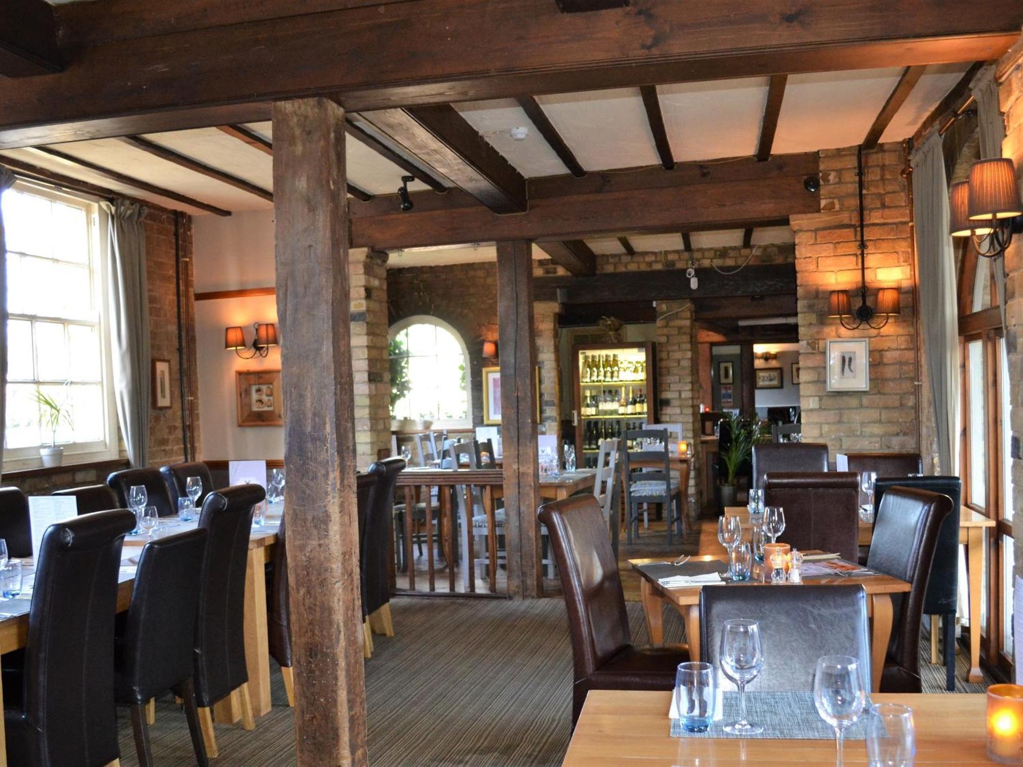 The White Hart Country Inn Fulbourn Eksteriør billede